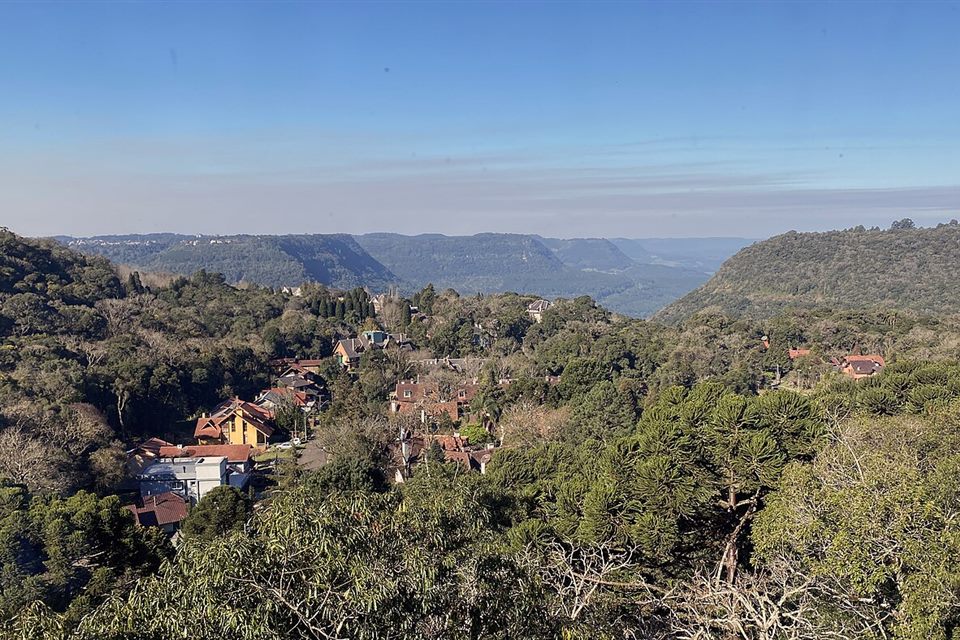 Vale e mata da serra em Gramado