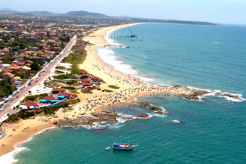 Vista aérea das praias de Rio das Ostras